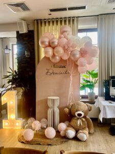 Ścianka Balonowa na Roczek, Chrzest