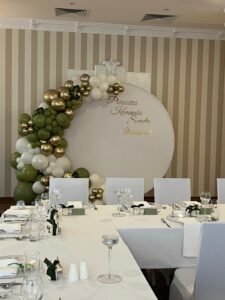 Personalizowana Ścianka Organiczna na Komunię Świętą