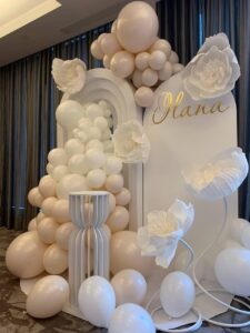 dekoracje sali komunia balony