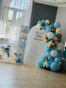 dekoracje sali Komunia